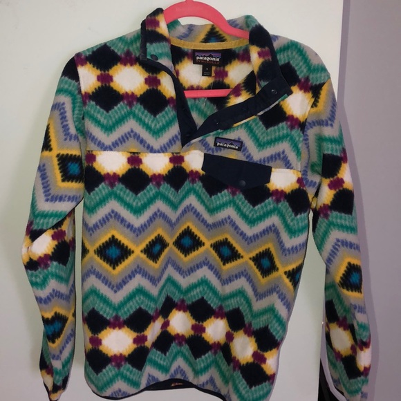 Patagonia Tops - patagonia fleece